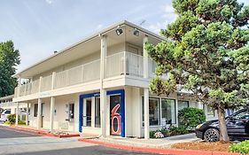 Motel 6 Seattle South